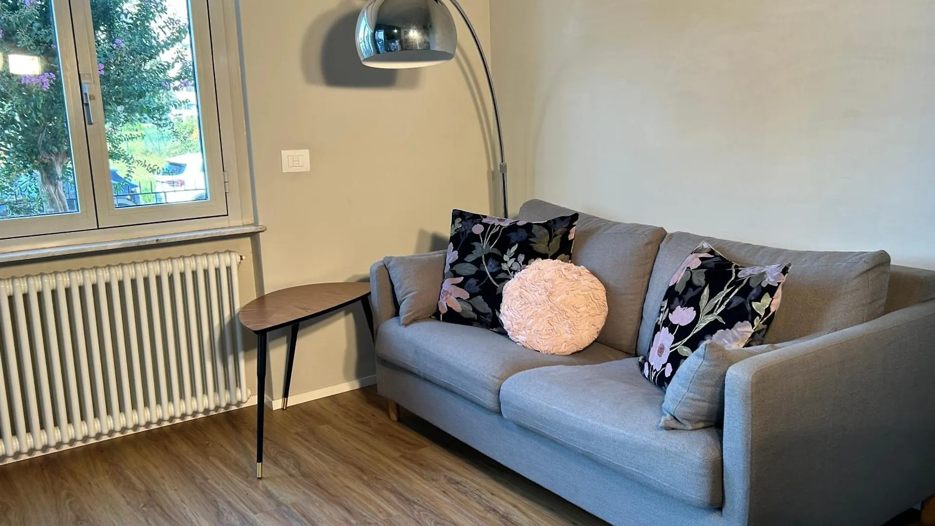 Flat At Fiera Near Metro And Easy Parking, With Terrace And Garden Apartment Pero Italy